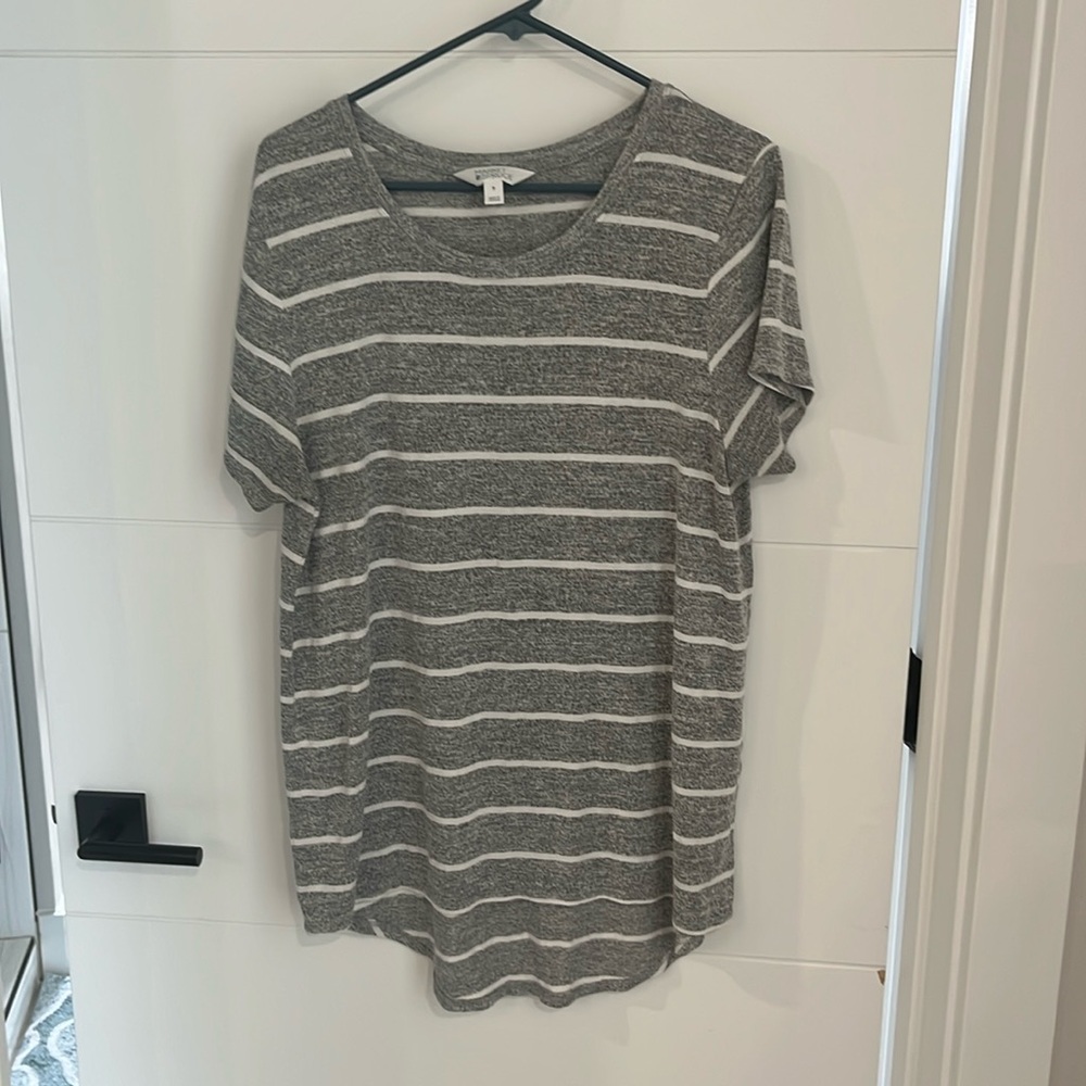 Longer short sleeve stripe t-shirt
